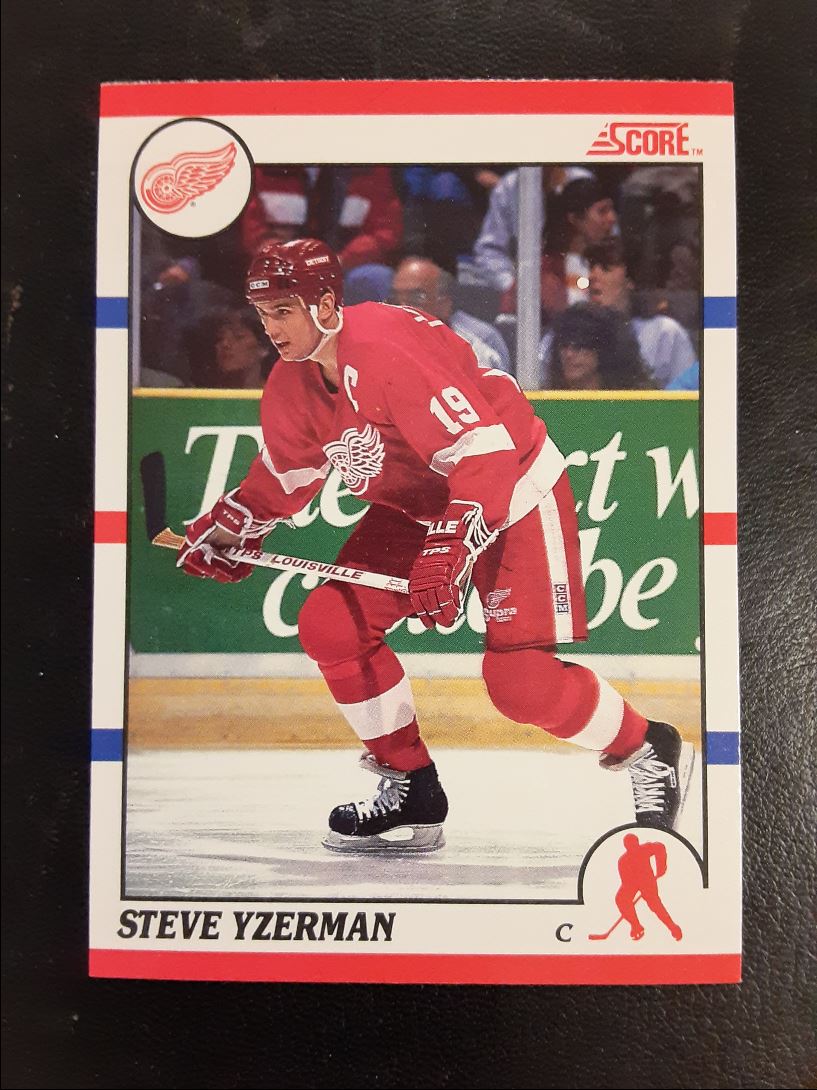 1990 Score Canadian Steve Yzerman