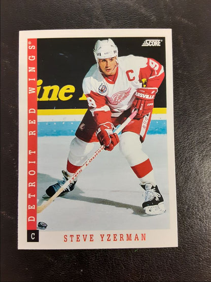 1993 Score Canadian Steve Yzerman
