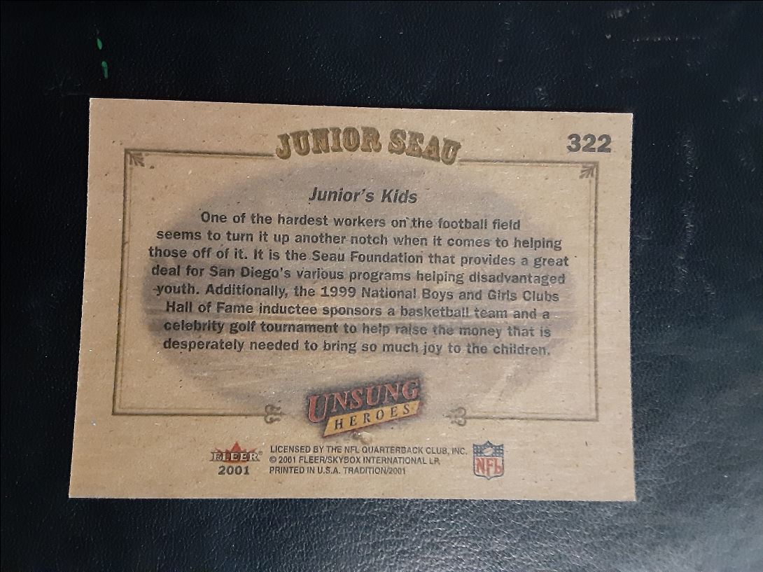 2001 Fleer Tradition Junior Seau