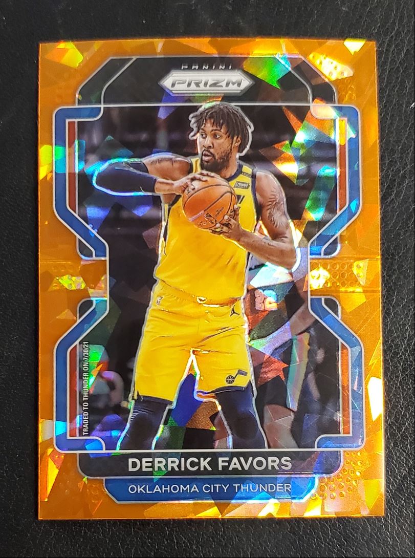 2021 Panini Prizm Orange Cracked Ice Derrick Favors